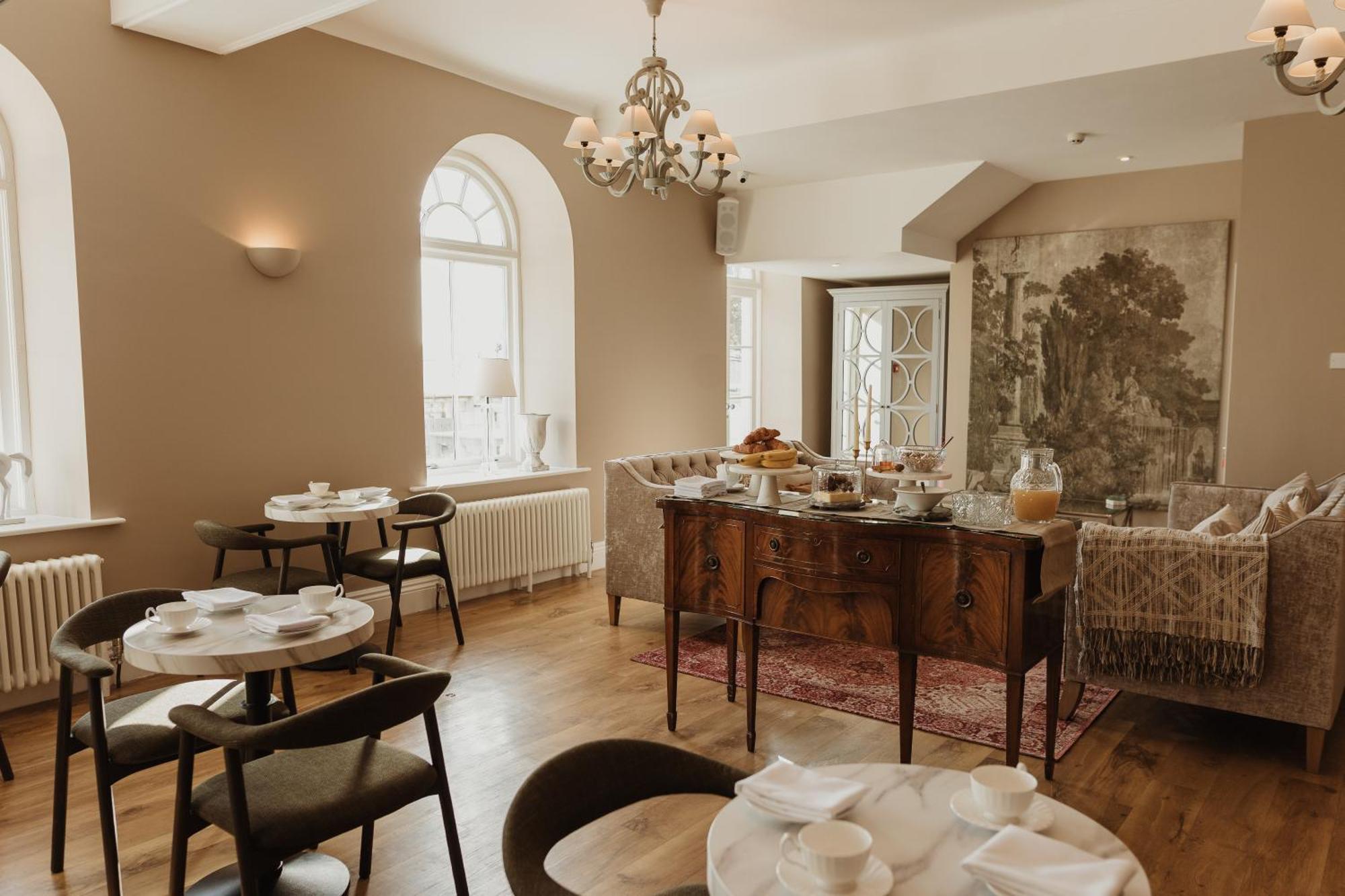 Отель Cartmel Old Grammar Экстерьер фото