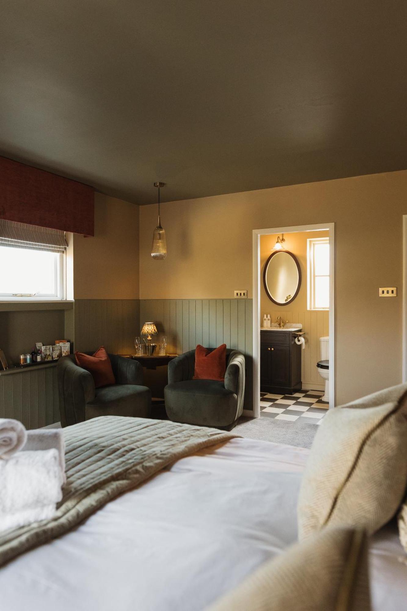 Отель Cartmel Old Grammar Экстерьер фото